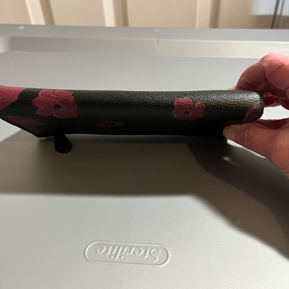 Coach Black Floral Zip Around Wallet Gold Hardware - Picture 7 of 14